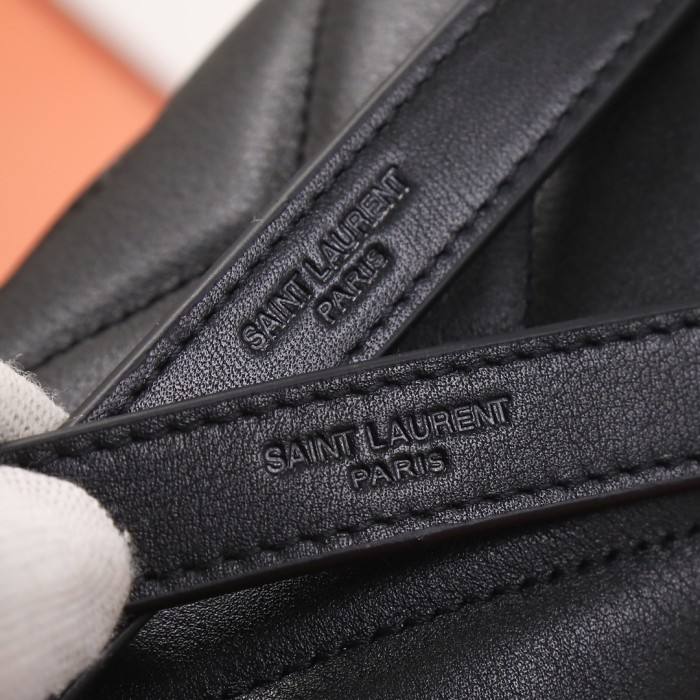 Handbags SAINT LAURENT 487216  size 32×22×11 cm