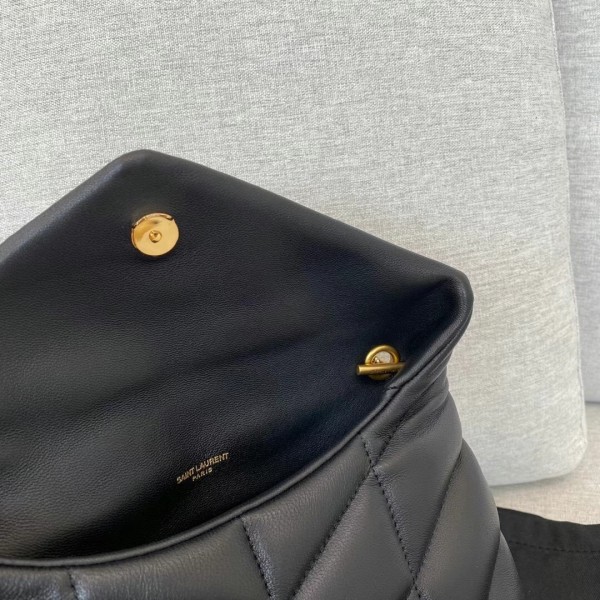 Handbags SAINT LAURENT 620333 size 23×15.5×8.5 cm