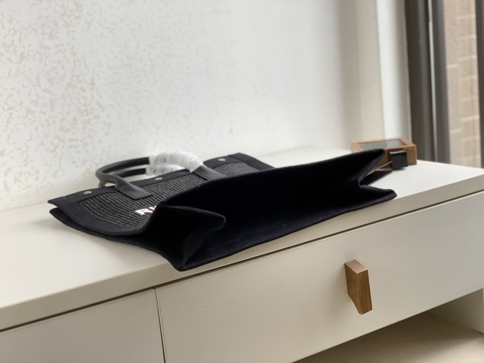 Handbags SAINT LAURENT 509415  size 48×36×16 cm