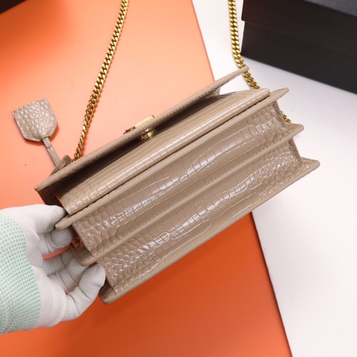 Handbags SAINT LAURENT 442906  size 22x8x16 cm