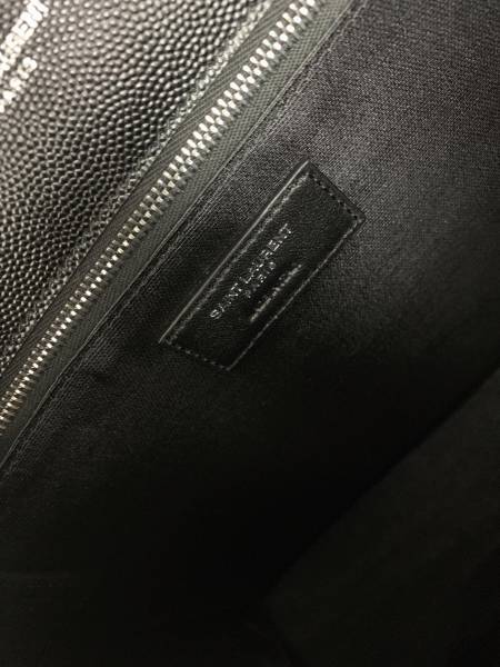 Handbags SAINT LAURENT 396910  size 31*22*7.5 cm