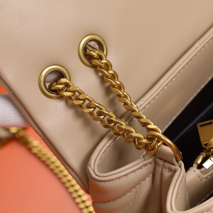 Handbags SAINT LAURENT 494699  size 25×17×9 cm