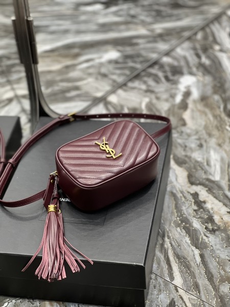 Handbags SAINT LAURENT 534817  size 15.5x10.5x5.5 cm