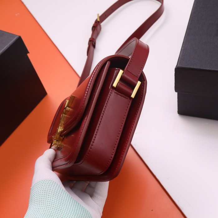 Handbags SAINT LAURENT 634306 size19x13x5 cm