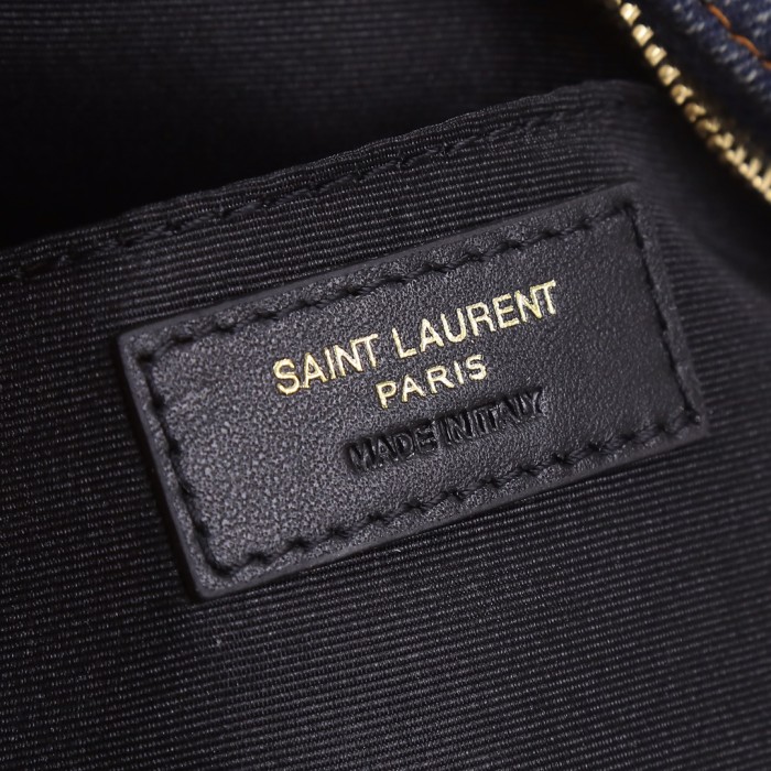 Handbags SAINT LAURENT 610436  size 17×17×5.5 cm 