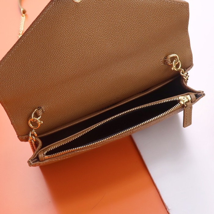 Handbags SAINT LAURENT 393953  size 19x11.5x4 cm