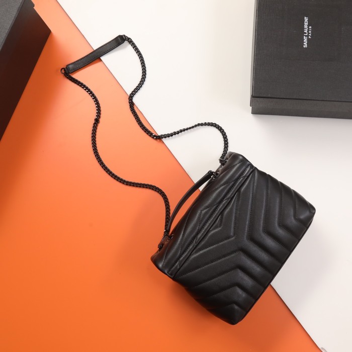 Handbags SAINT LAURENT 494699  size 25×17×9 cm