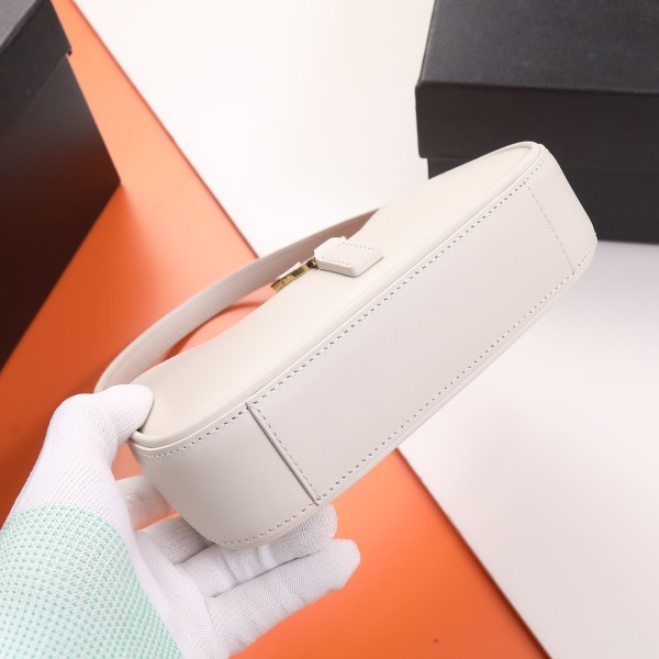 Handbags SAINT LAURENT 710318  size 19X11.5x4.5 cm