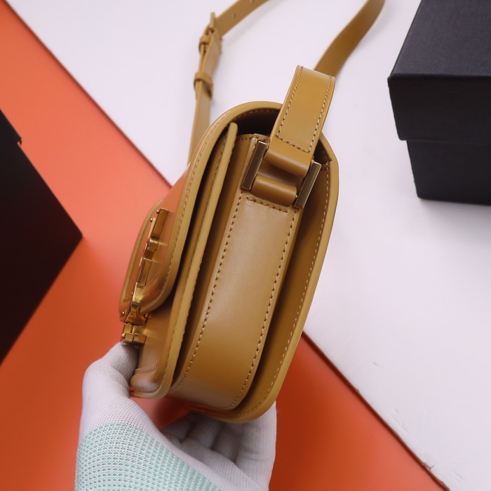 Handbags SAINT LAURENT 634306 size 19x13x5 cm