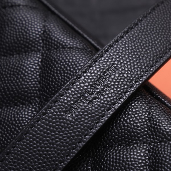 Handbags SAINT LAURENT 526286 size 21x13x6 cm 