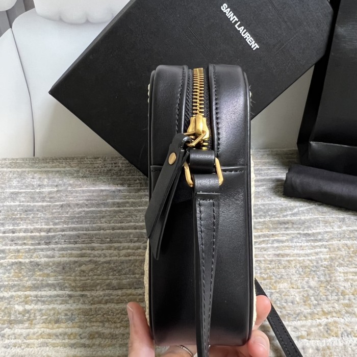 Handbags SAINT LAURENT 520534 size 23x16x6 cm