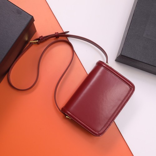 Handbags SAINT LAURENT 634306 size19x13x5 cm