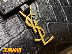 Handbags SAINT LAURENT 612367 size 18x17x8 cm