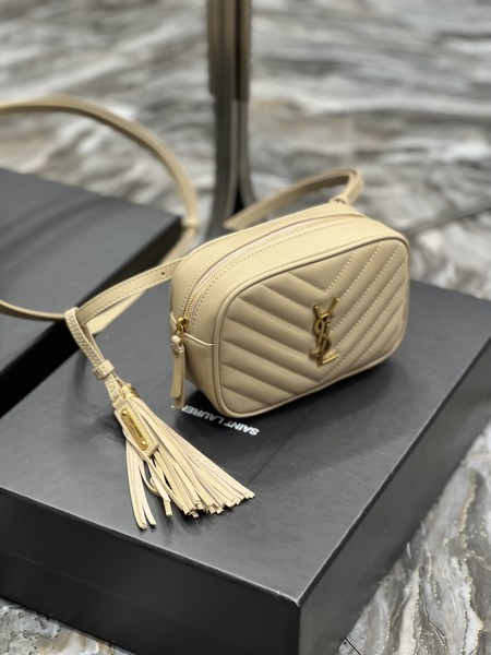 Handbags SAINT LAURENT 534817  size 15.5x10.5x5.5 cm