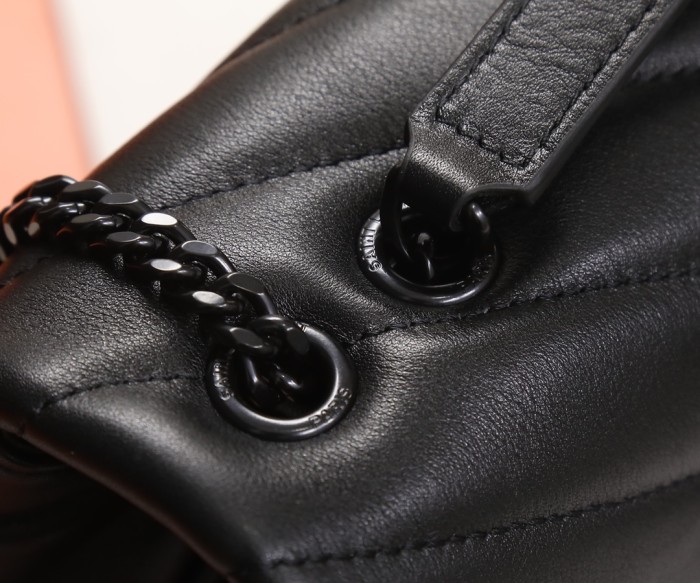 Handbags SAINT LAURENT 494699  size 25×17×9 cm