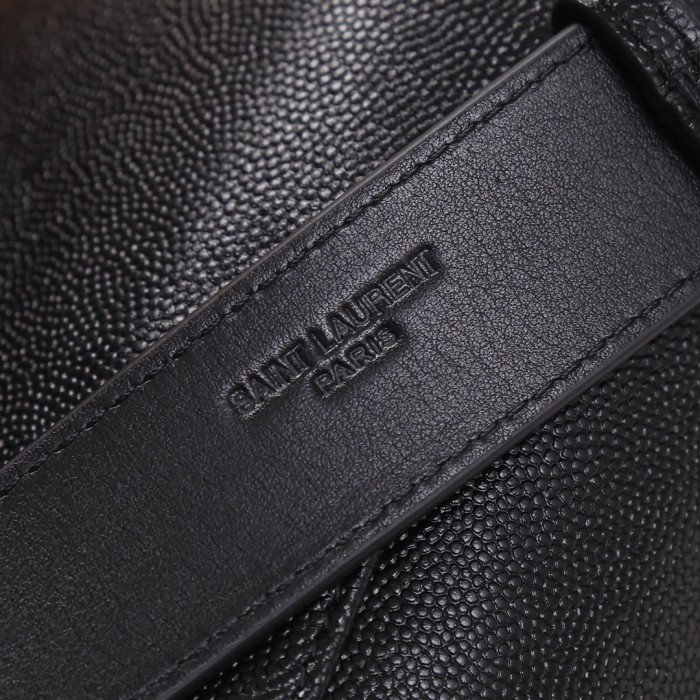 Handbags SAINT LAURENT 569737  size 25×14×3.5 cm