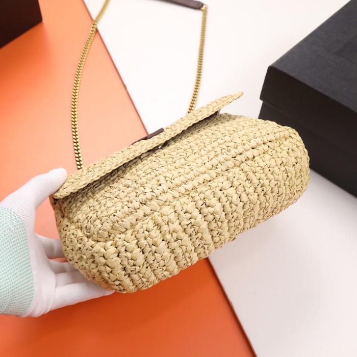 Handbags SAINT LAURENT 633151  size 22×16.5×12 cm