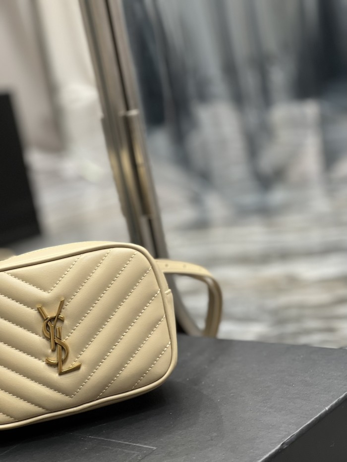Handbags SAINT LAURENT 534817  size 15.5x10.5x5.5 cm