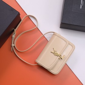 Handbags SAINT LAURENT 634306 size19x13x5 cm