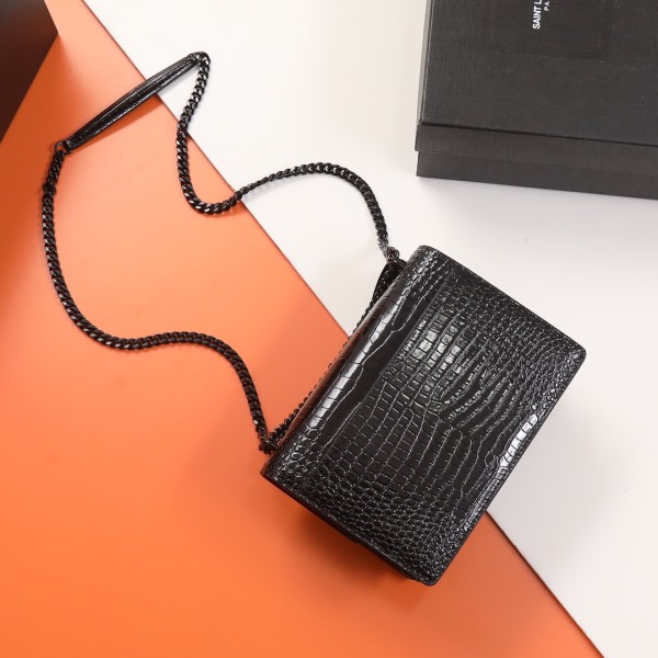 Handbags SAINT LAURENT 442906 size 22x8x16 cm 