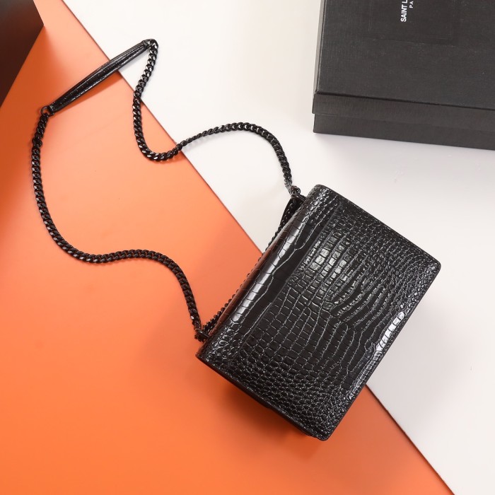 Handbags SAINT LAURENT 442906 size 22x8x16 cm 