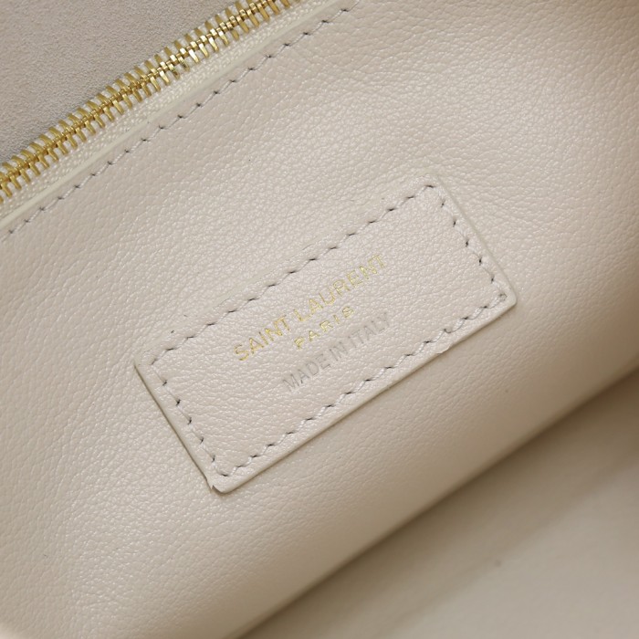 Handbags SAINT LAURENT 657230 size 24×24×10 cm