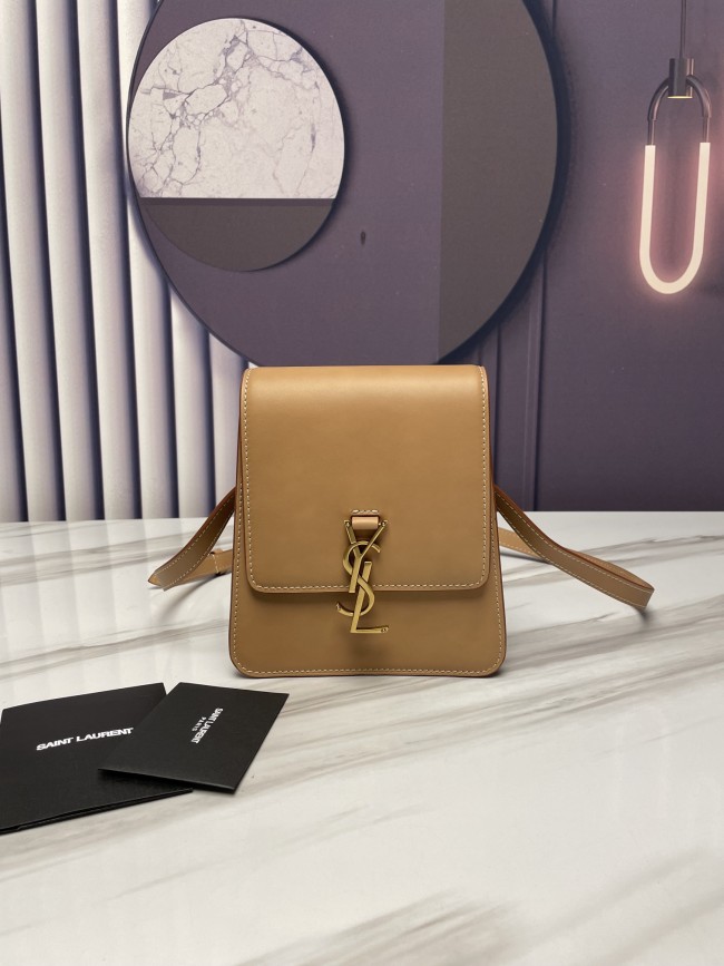 Handbags SAINT LAURENT 668809  size 16×18x6 cm