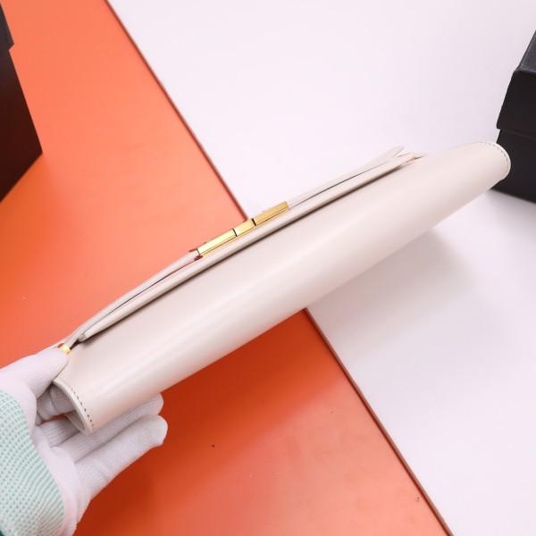 Handbags SAINT LAURENT 695949 size 31x14x3 cm