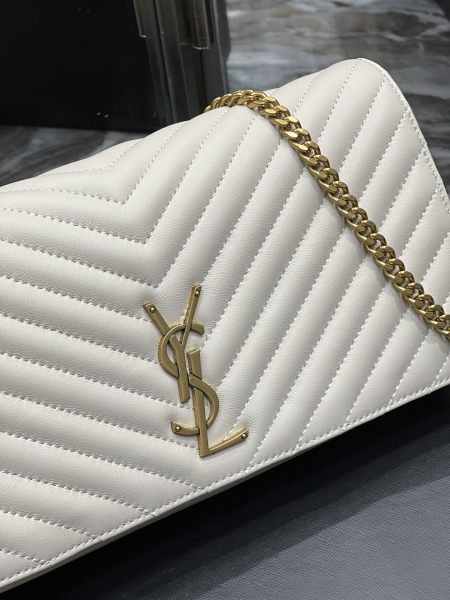 Handbags SAINT LAURENT 604276 size 26x13.5x4.5 cm