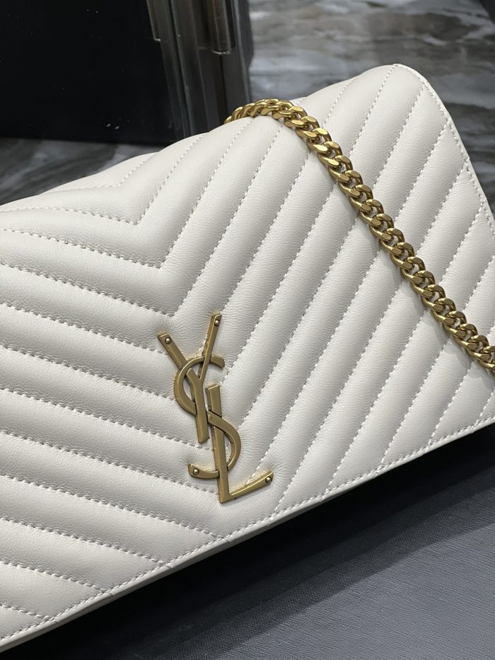 Handbags SAINT LAURENT 604276 size 26x13.5x4.5 cm