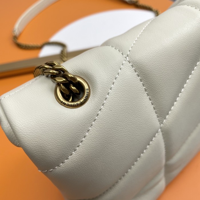 Handbags SAINT LAURENT 620333  size 23×15.5×8.5 cm