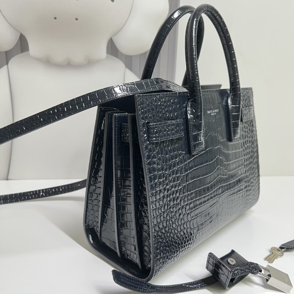 SAINT LAURENT Crocodile Pattern Leather Tote Trunk Bag Shoulder Bag Crossbody Bag Handbag Small Size Women's Black 421863DND1N1000 size 26*12*19.5 cm