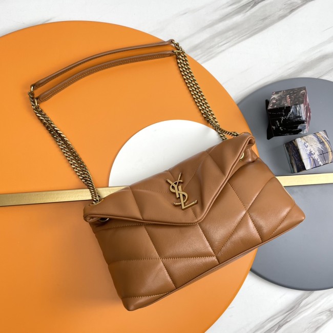 Handbags SAINT LAURENT 577476  size 29x17x11 cm