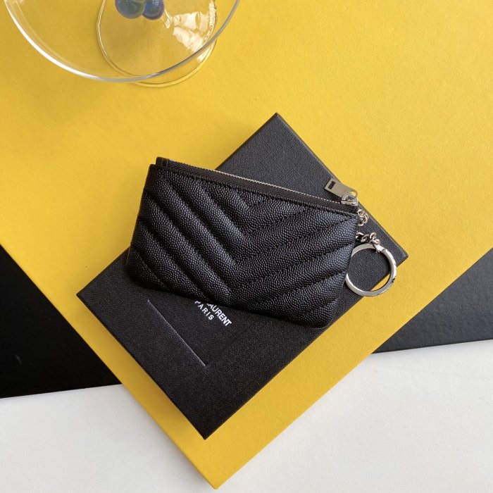 Handbags SAINT LAURENT 438386  size 13x7.5x2 cm