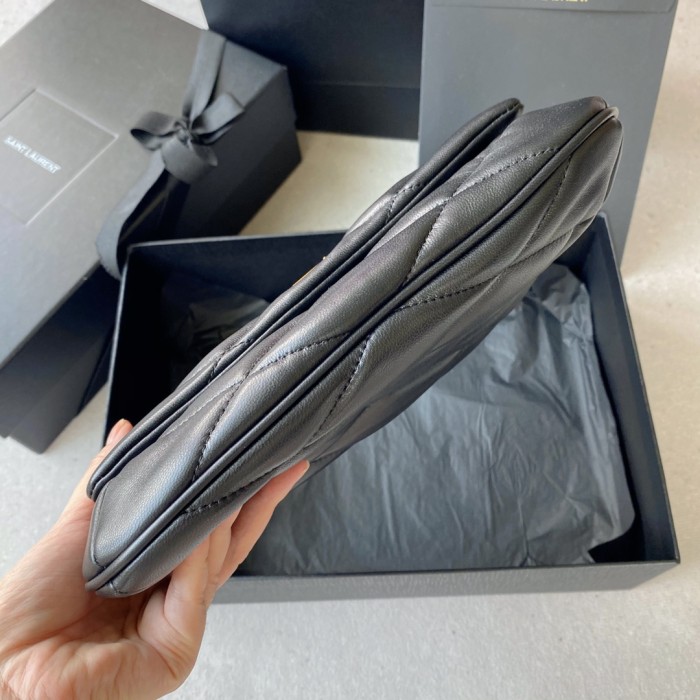 Handbags SAINT LAURENT 698567 size 24 *18 *5.5 cm