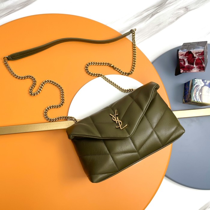 Handbags SAINT LAURENT 577476  size 29x17x11 cm