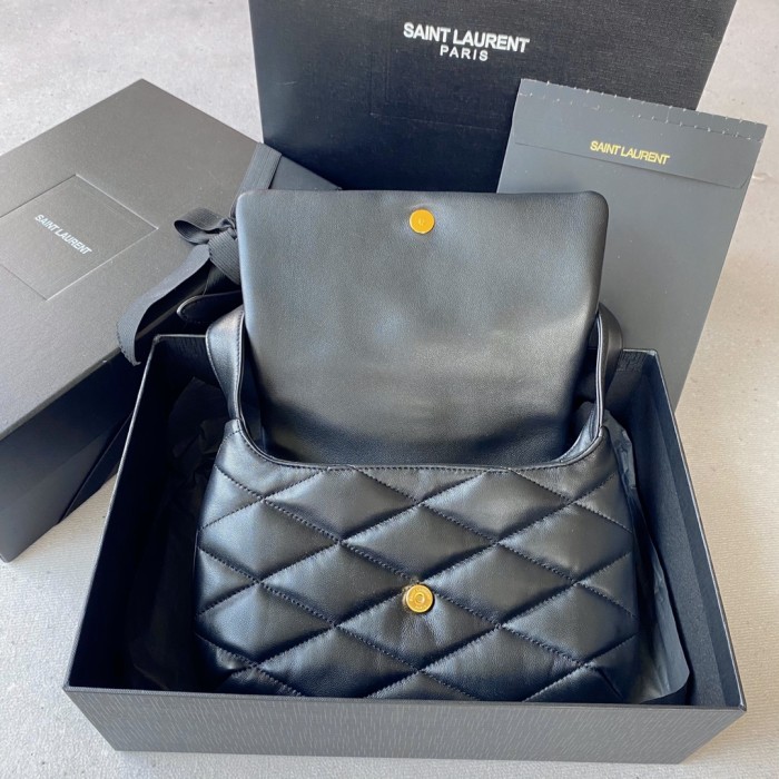 Handbags SAINT LAURENT 698567 size 24 *18 *5.5 cm
