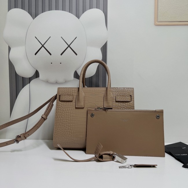 Handbags SAINT LAURENT 421863 size 26*20.5*12.5 cm