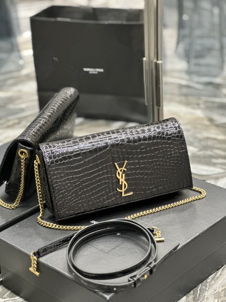 Handbags SAINT LAURENT 604276 size 26x13.5x4.5 cm