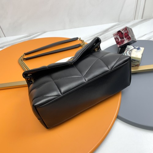 Handbags SAINT LAURENT 577476  size 29x17x11 cm