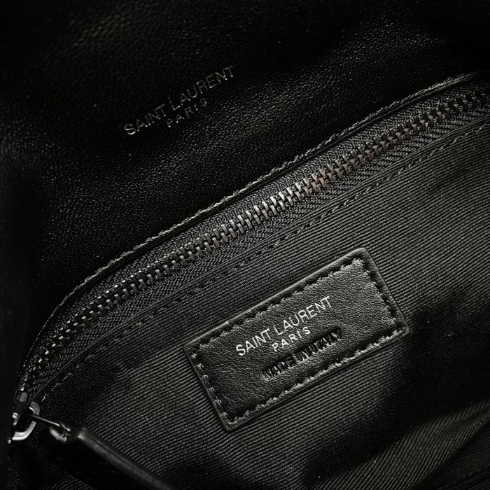 Handbags SAINT LAURENT 620333  size 23×15.5×8.5 cm