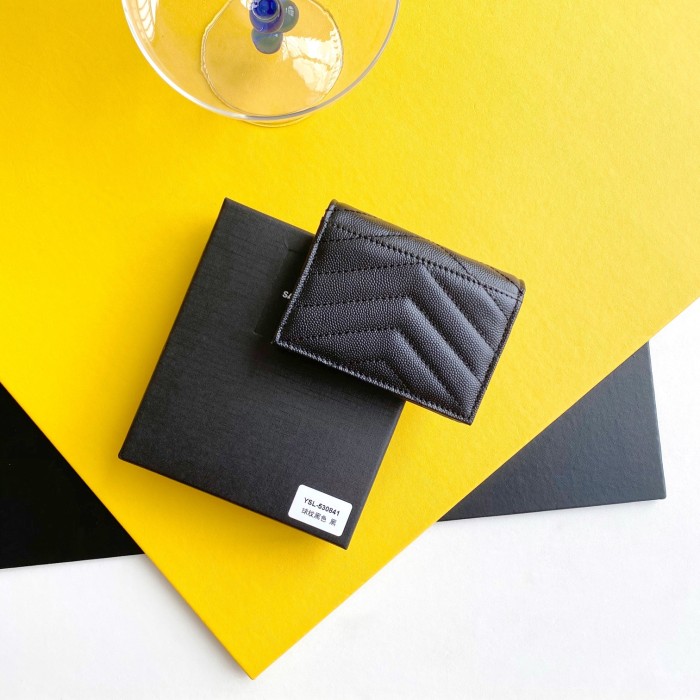 Handbags SAINT LAURENT 530841  size 11*8.5*3 cm