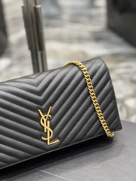 Handbags SAINT LAURENT 604276 size 26x13.5x4.5 cm