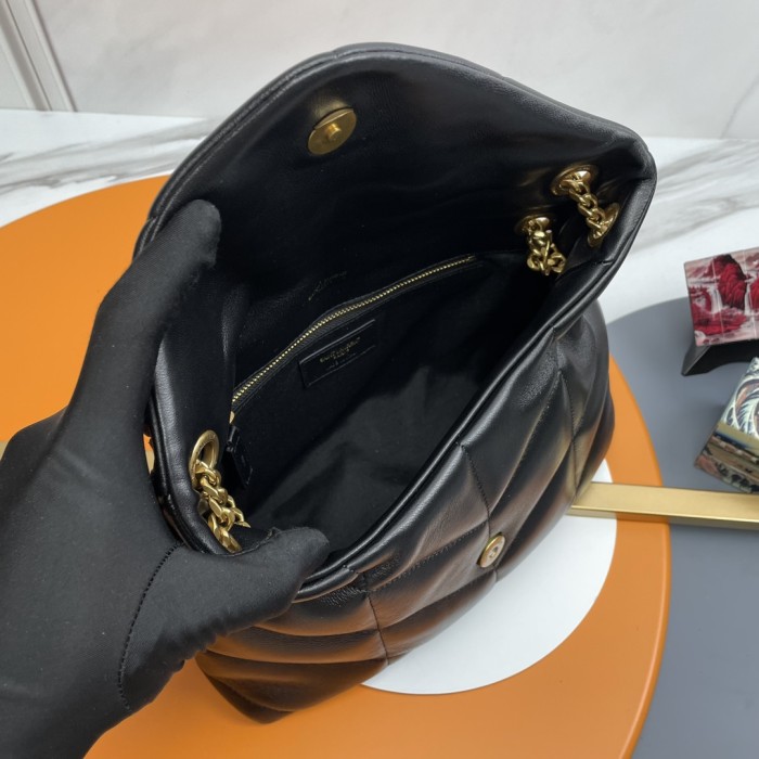 Handbags SAINT LAURENT 577476  size 29x17x11 cm