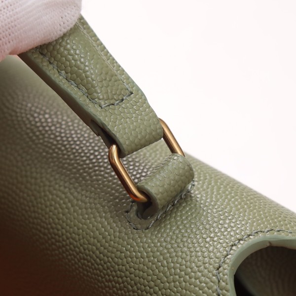 Handbags SAINT LAURENT 602716 size 20×16×7.5 cm