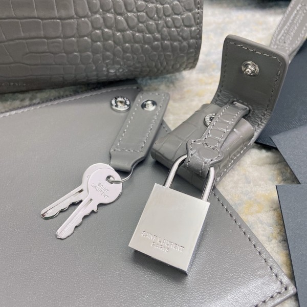 SAINT LAURENT SAC DE JOUR Cow Leather Trunk Bag Tote One Shoulder Handbag Women's Gray 421863-DND1E-1424 size 26*12.5*20.5 cm