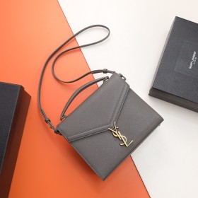 Handbags SAINT LAURENT 578000 size 24.5×20×11.5 cm