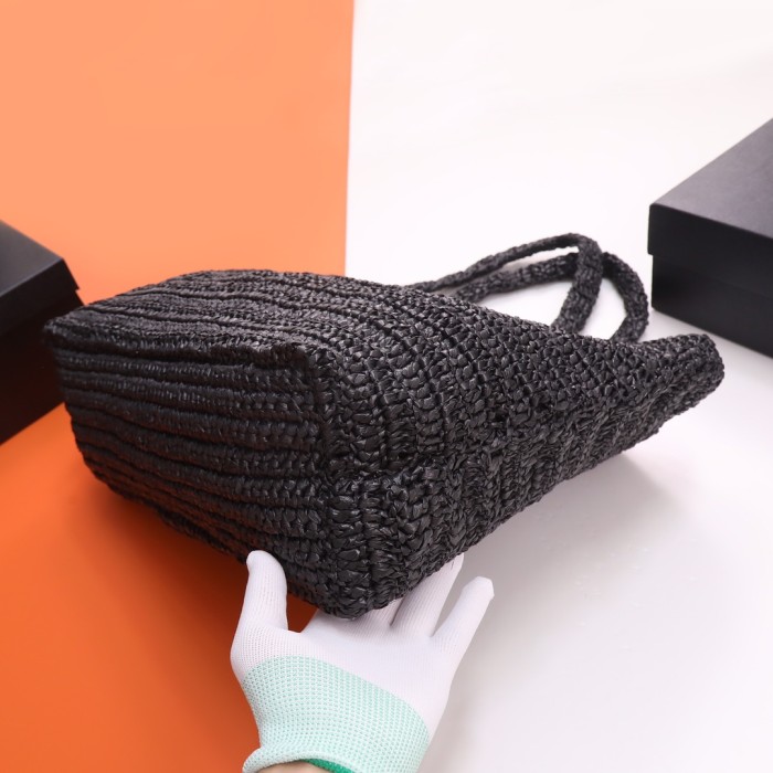 Handbags SAINT LAURENT 688864 size 38×35×14.5 cm