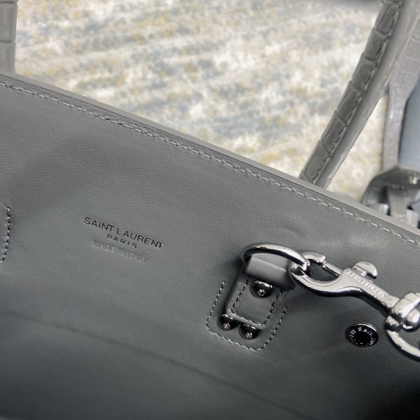 SAINT LAURENT SAC DE JOUR Cow Leather Trunk Bag Tote One Shoulder Handbag Women's Gray 421863-DND1E-1424 size 26*12.5*20.5 cm