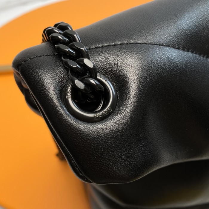 SAINT LAURENT LOULOU Shoulder Bags 577475-1EL08-1000 size 35*13.5*23 cm